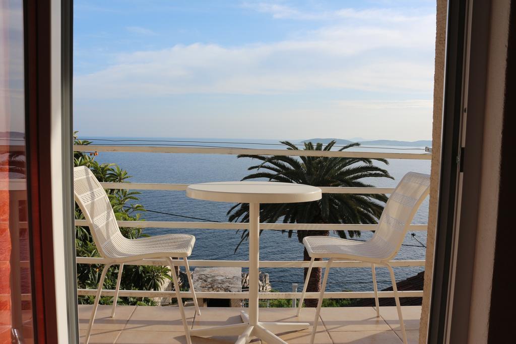 Holiday Home Milan Borje Orebic Ruang foto